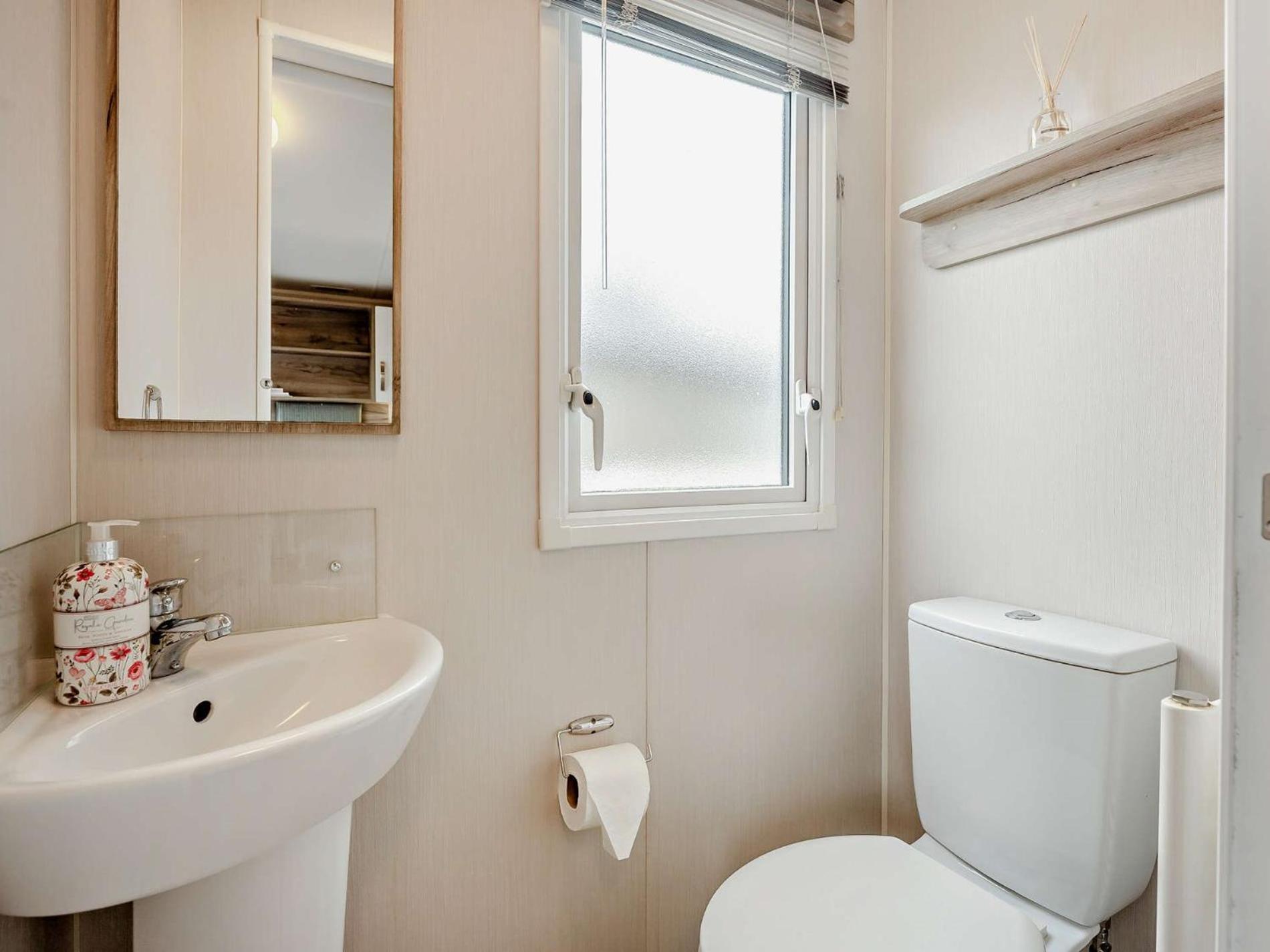 3 Bed In Ventnor 94278 Βίλα Rookley Εξωτερικό φωτογραφία